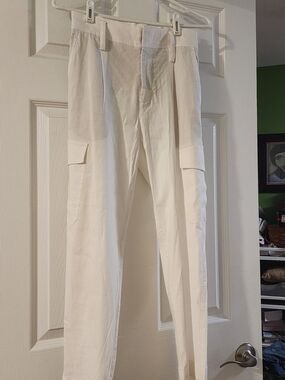 Vince Women's Cream Linen Cargo Trousers with Flap Pockets